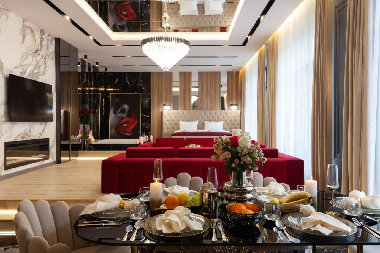 Aristo Jacuzzi Hotel Lviv Luaran gambar