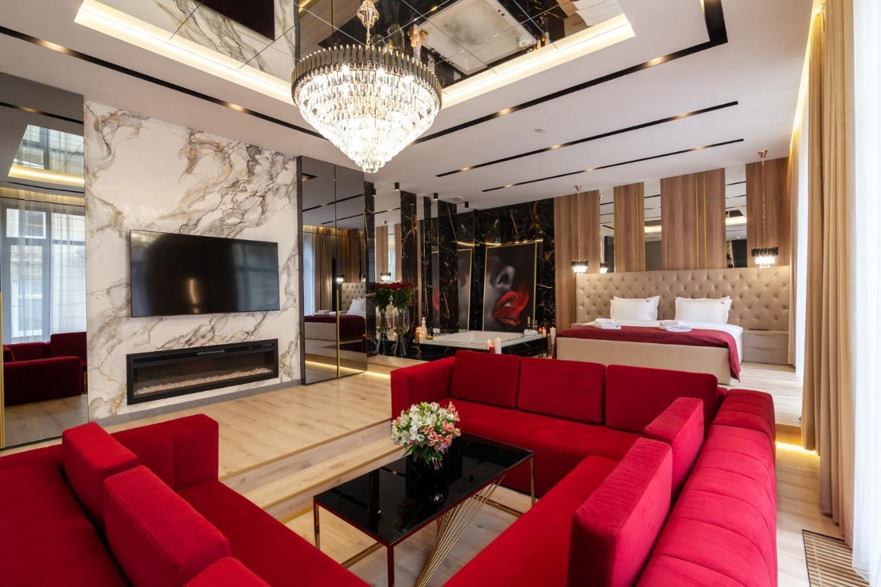Aristo Jacuzzi Hotel Lviv Luaran gambar